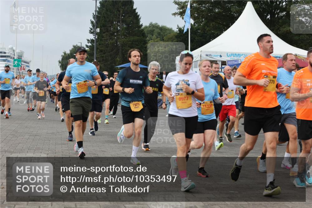 13.09.2026 - Kiel Lauf Andreas Tolksdorf http://msf.ph/oto/10353497 13.09.2026 09:57:08 Kiellinie 247, 3, 4, 10720, 7925, 8977, 11336, 779 meine-sportfotos.de