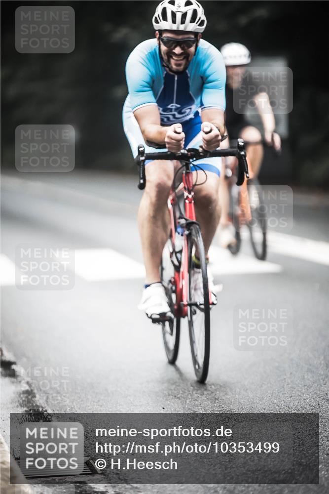 13.09.2026 - Stadtparktriathlon H.Heesch http://msf.ph/oto/10353499 13.09.2026 11:08:29 Radfahren 569, 579, 626, 662, 663 meine-sportfotos.de