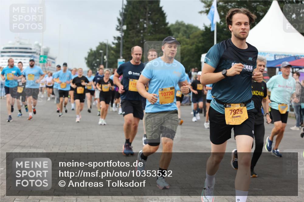 13.09.2026 - Kiel Lauf Andreas Tolksdorf http://msf.ph/oto/10353532 13.09.2026 09:57:10 Kiellinie 115, 38, 10720, 28, 7925 meine-sportfotos.de