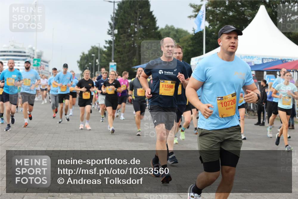 13.09.2026 - Kiel Lauf Andreas Tolksdorf http://msf.ph/oto/10353560 13.09.2026 09:57:10 Kiellinie 38, 11598, 28, 10720 meine-sportfotos.de