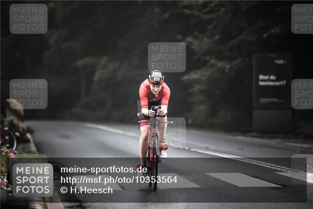 13.09.2026 - Stadtparktriathlon H.Heesch http://msf.ph/oto/10353564 13.09.2026 09:30:22 Radfahren 120, 165, 176 meine-sportfotos.de