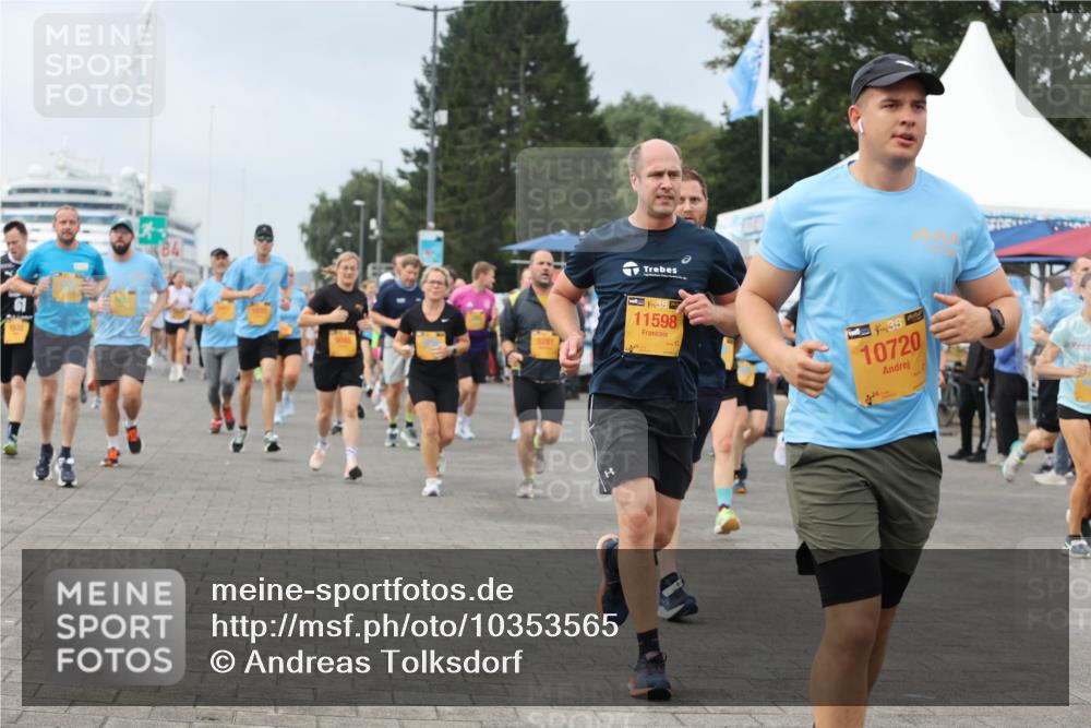 13.09.2026 - Kiel Lauf Andreas Tolksdorf http://msf.ph/oto/10353565 13.09.2026 09:57:10 Kiellinie 48, 11598, 38, 10720 meine-sportfotos.de
