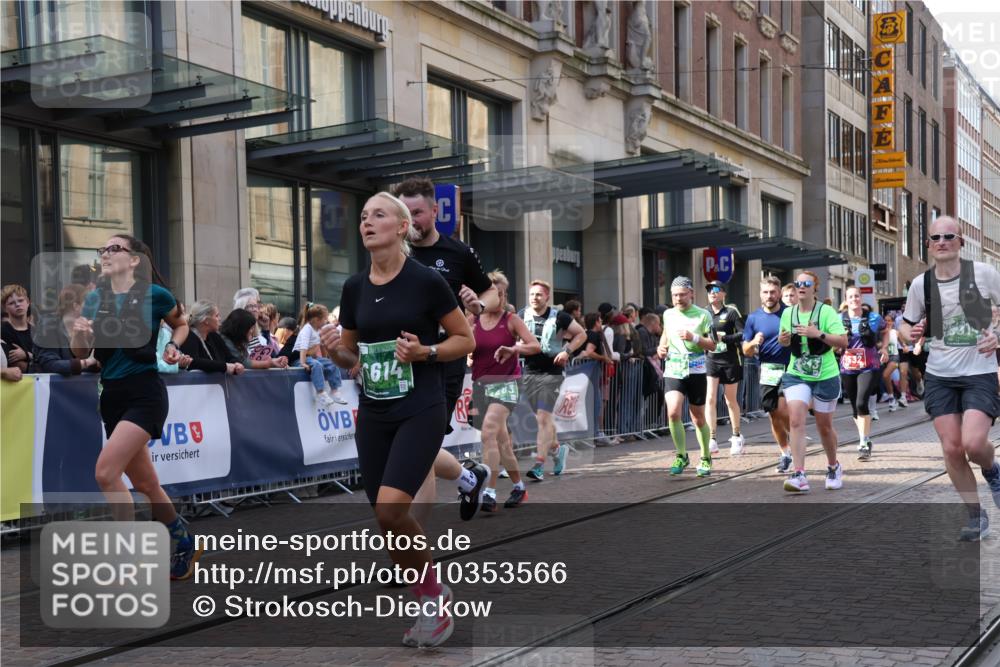 13.09.2026 - 21. swb-Marathon Bremen Strokosch-Dieckow http://msf.ph/oto/10353566 13.09.2026 13:33:02 Ziel 831, 1124, 2283, 2393, 2818, 2980, 4052, 4219, 4243, 4260, 4408, 4492, 4536, 4543, 4565, 5040, 5191, 5324, 5395, 5560, 5660, 5726, 5790, 5861, 5862, 5914, 6256, 6421, 6597, 6614, 6777, 6844, 6882, 6915, 6997, 7145, 7421, 7467, 7789, 7830, 8061, 8093, 8177, 8501, 8599, 8602, 9206, 9269, 9616, 9856, 9883, 13028, 13084, 13101, 891, 1532, 2440, 2638, 2959, 3167, 3404, 3710, 3773, 3895, 3902, 4194, 4233, 4659, 5009, 5090, 5581 meine-sportfotos.de
