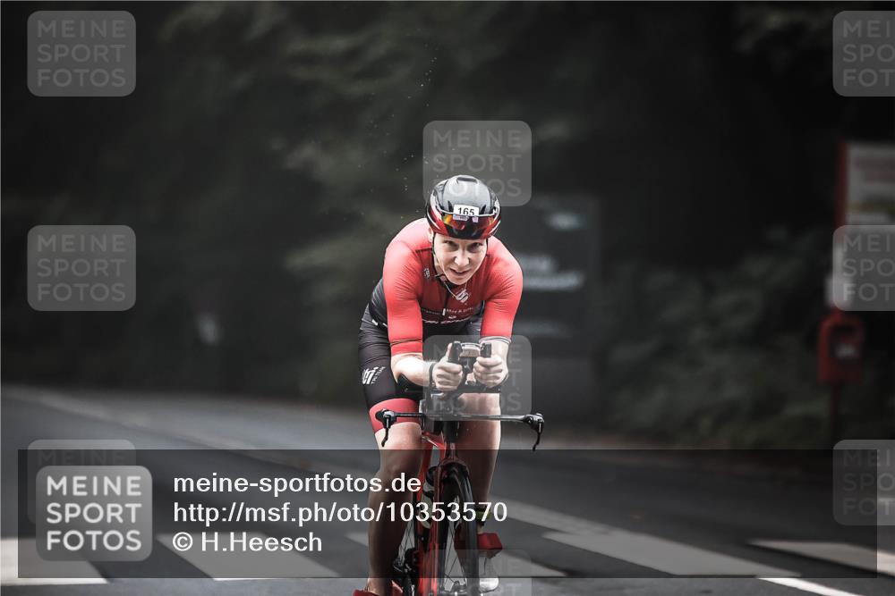 13.09.2026 - Stadtparktriathlon H.Heesch http://msf.ph/oto/10353570 13.09.2026 09:30:23 Radfahren 120, 165, 176 meine-sportfotos.de
