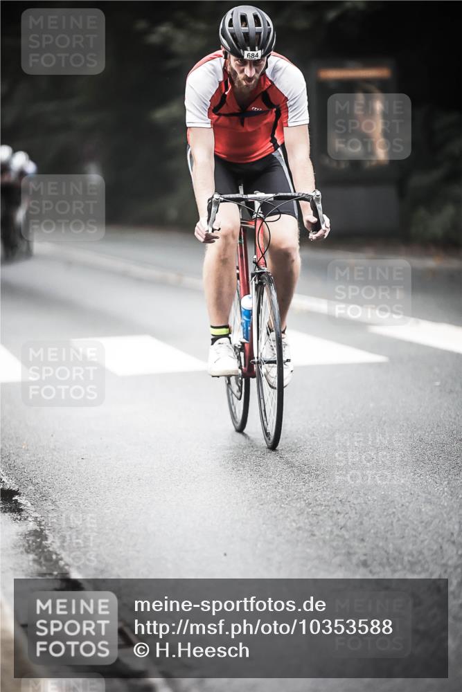 13.09.2026 - Stadtparktriathlon H.Heesch http://msf.ph/oto/10353588 13.09.2026 11:08:40 Radfahren 486, 562, 581, 601, 684, 697, 698 meine-sportfotos.de
