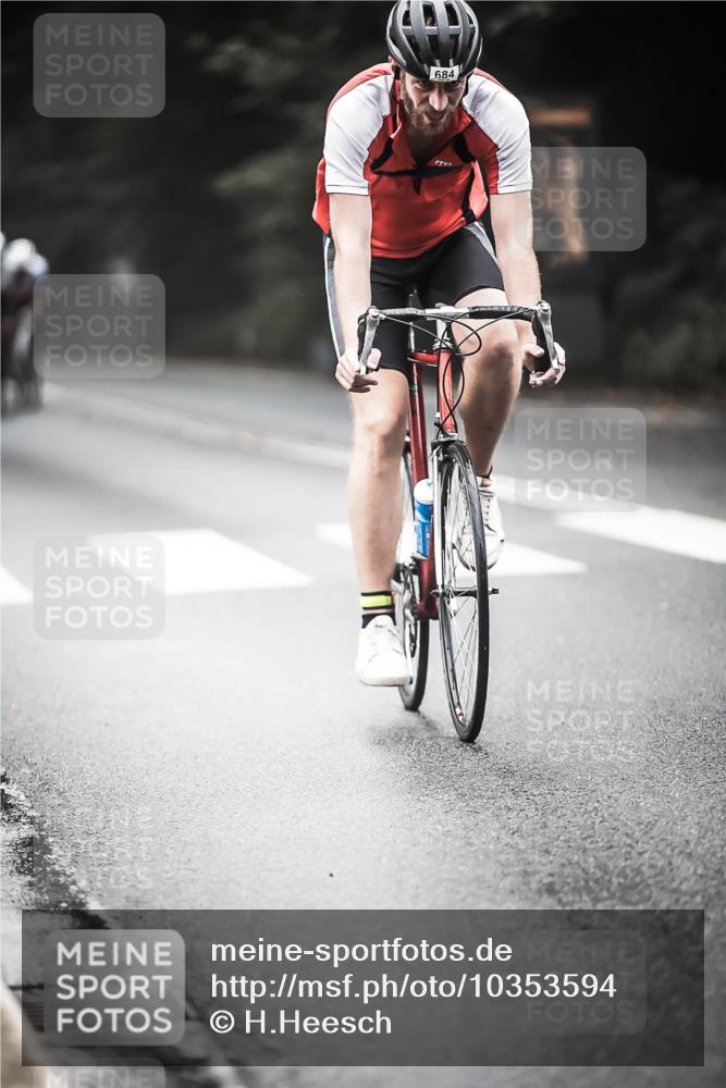 13.09.2026 - Stadtparktriathlon H.Heesch http://msf.ph/oto/10353594 13.09.2026 11:08:40 Radfahren 486, 562, 581, 601, 684, 697, 698 meine-sportfotos.de