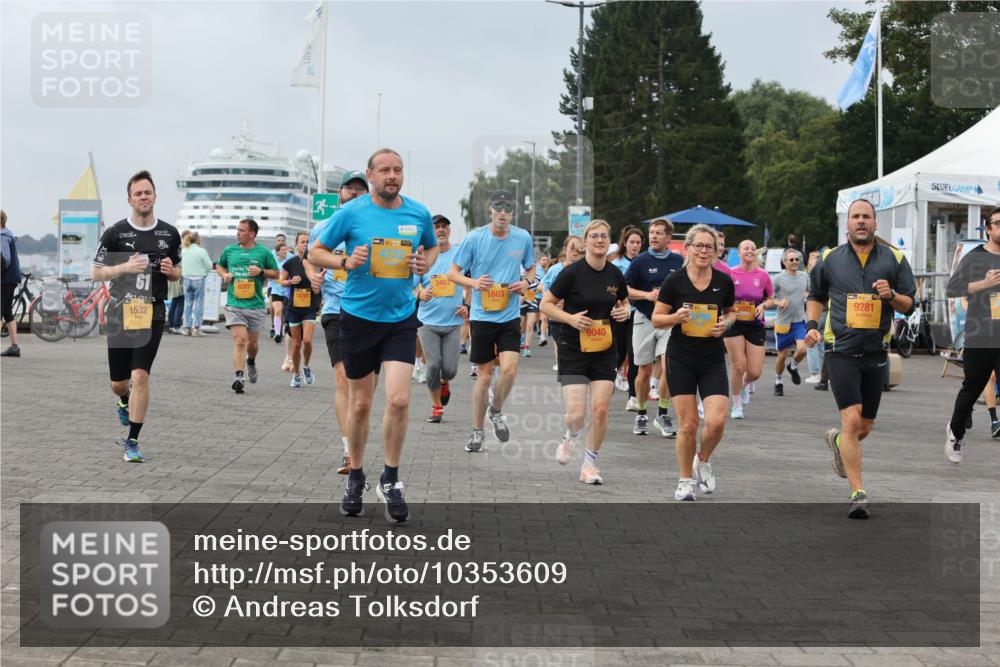 13.09.2026 - Kiel Lauf Andreas Tolksdorf http://msf.ph/oto/10353609 13.09.2026 09:57:12 Kiellinie 1532, 6287, 1, 39, 3463, 1603, 1, 39, 9281, 9040 meine-sportfotos.de