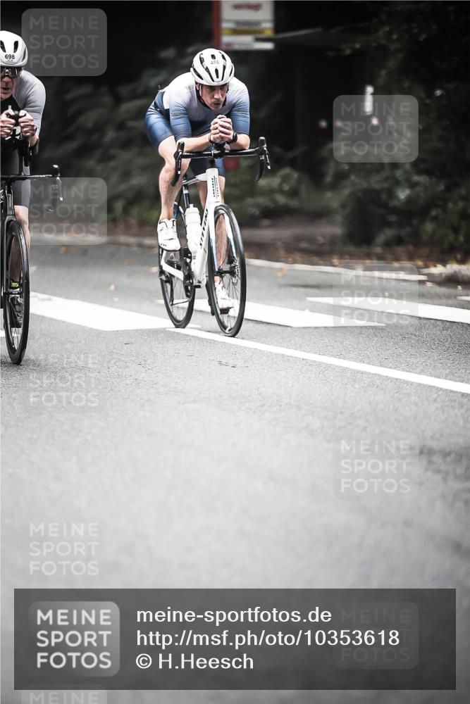 13.09.2026 - Stadtparktriathlon H.Heesch http://msf.ph/oto/10353618 13.09.2026 11:08:44 Radfahren 486, 555, 581, 601, 684, 698 meine-sportfotos.de