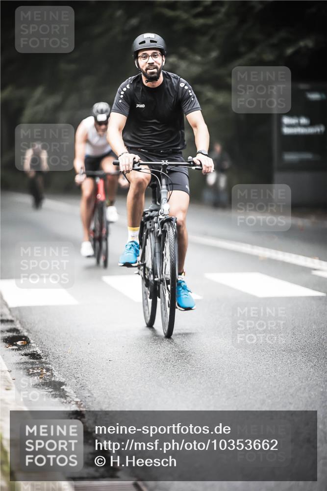 13.09.2026 - Stadtparktriathlon H.Heesch http://msf.ph/oto/10353662 13.09.2026 11:08:49 Radfahren 486, 504, 555, 581, 676, 698 meine-sportfotos.de