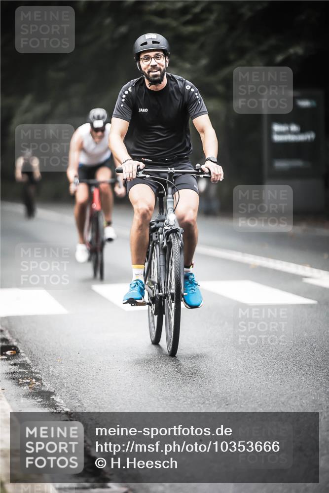 13.09.2026 - Stadtparktriathlon H.Heesch http://msf.ph/oto/10353666 13.09.2026 11:08:49 Radfahren 486, 504, 555, 581, 676, 698 meine-sportfotos.de
