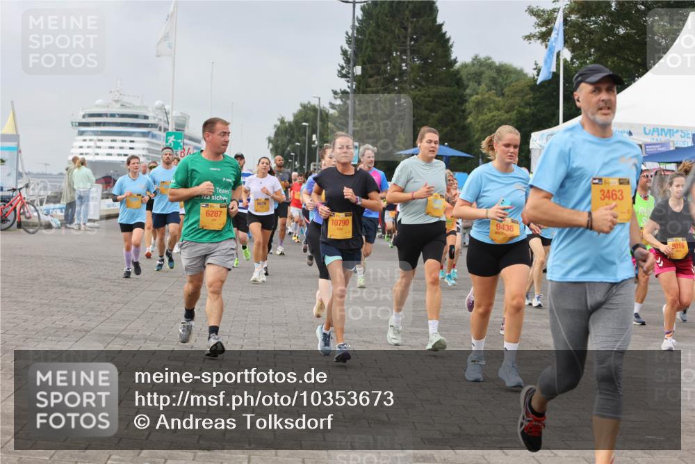 13.09.2026 - Kiel Lauf Andreas Tolksdorf http://msf.ph/oto/10353673 13.09.2026 09:57:16 Kiellinie 6287, 8678, 10790, 9436, 39, 3463, 8816 meine-sportfotos.de