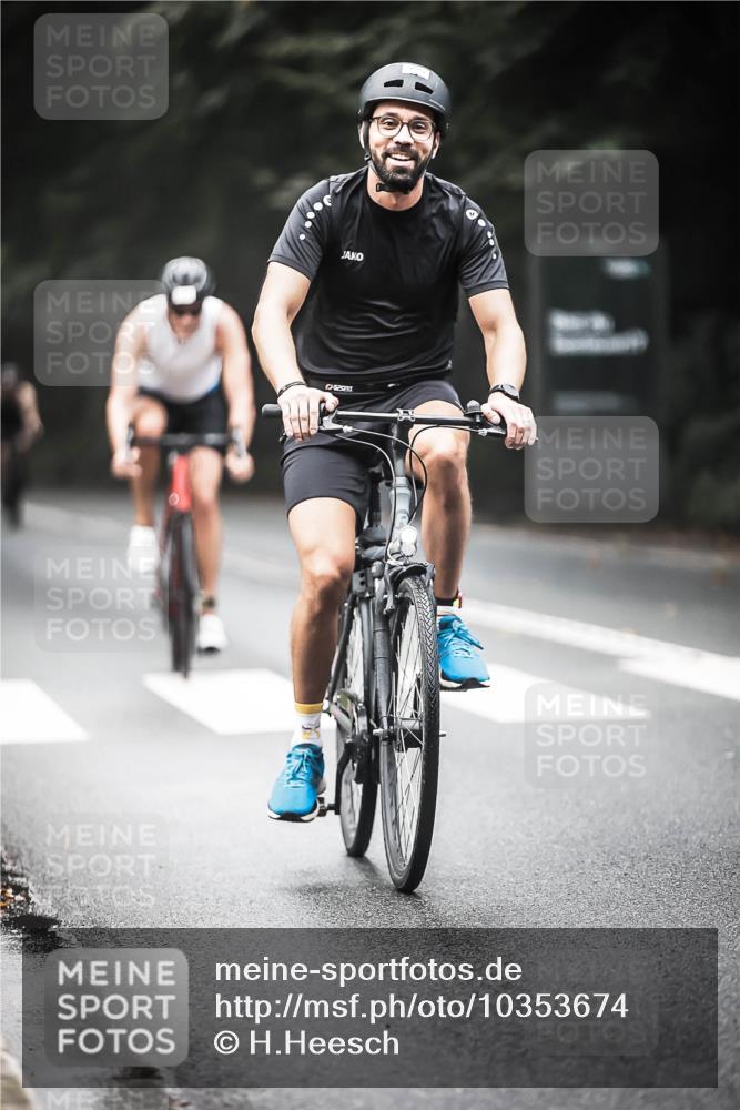 13.09.2026 - Stadtparktriathlon H.Heesch http://msf.ph/oto/10353674 13.09.2026 11:08:50 Radfahren 486, 504, 555, 581, 660, 676, 698 meine-sportfotos.de