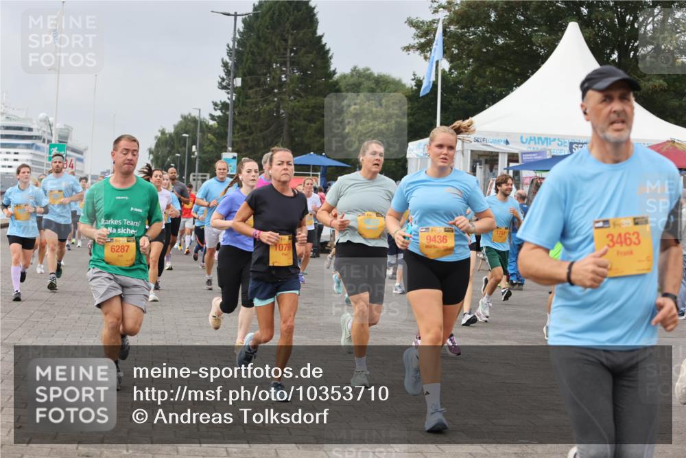 13.09.2026 - Kiel Lauf Andreas Tolksdorf http://msf.ph/oto/10353710 13.09.2026 09:57:16 Kiellinie 6287, 10790, 9436, 1751, 3463 meine-sportfotos.de