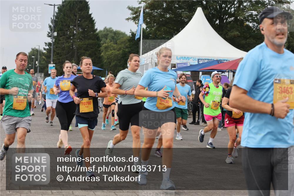 13.09.2026 - Kiel Lauf Andreas Tolksdorf http://msf.ph/oto/10353713 13.09.2026 09:57:17 Kiellinie 20, 39, 6287, 10790, 9436, 3463, 11635 meine-sportfotos.de
