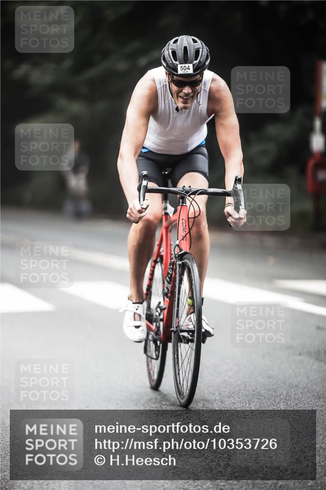 13.09.2026 - Stadtparktriathlon H.Heesch http://msf.ph/oto/10353726 13.09.2026 11:08:51 Radfahren 504, 555, 581, 660, 676 meine-sportfotos.de