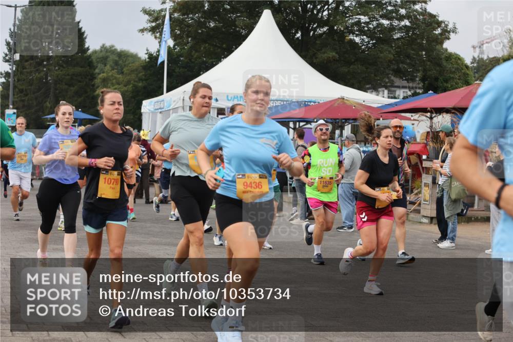 13.09.2026 - Kiel Lauf Andreas Tolksdorf http://msf.ph/oto/10353734 13.09.2026 09:57:17 Kiellinie 10272, 10790, 4, 39, 9436, 11635 meine-sportfotos.de