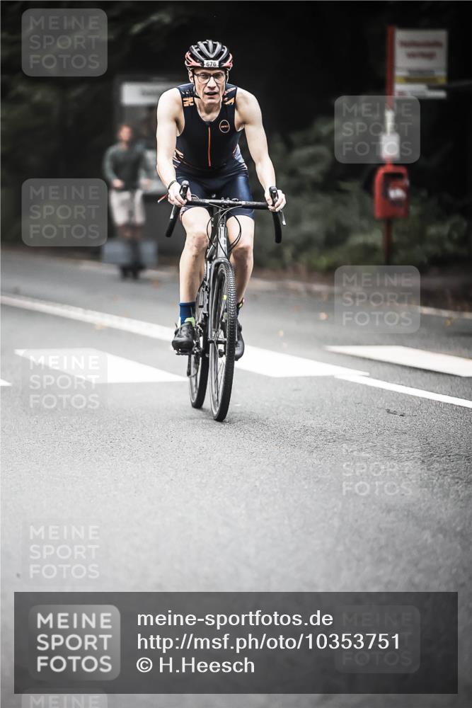 13.09.2026 - Stadtparktriathlon H.Heesch http://msf.ph/oto/10353751 13.09.2026 11:08:55 Radfahren 468, 504, 555, 660, 676 meine-sportfotos.de