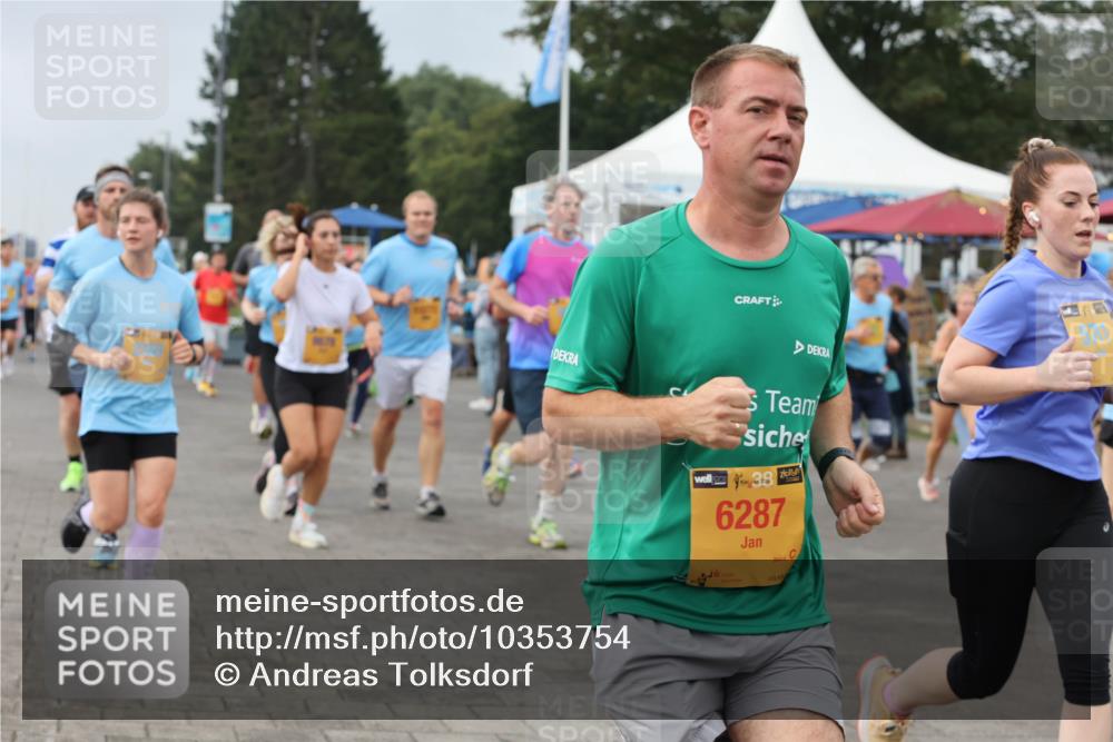 13.09.2026 - Kiel Lauf Andreas Tolksdorf http://msf.ph/oto/10353754 13.09.2026 09:57:19 Kiellinie 448, 6287 meine-sportfotos.de
