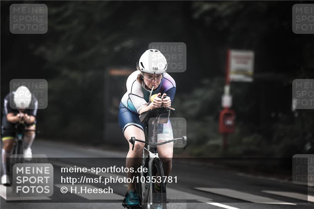 13.09.2026 - Stadtparktriathlon H.Heesch http://msf.ph/oto/10353781 13.09.2026 09:31:10 Radfahren 146, 152, 179, 205 meine-sportfotos.de