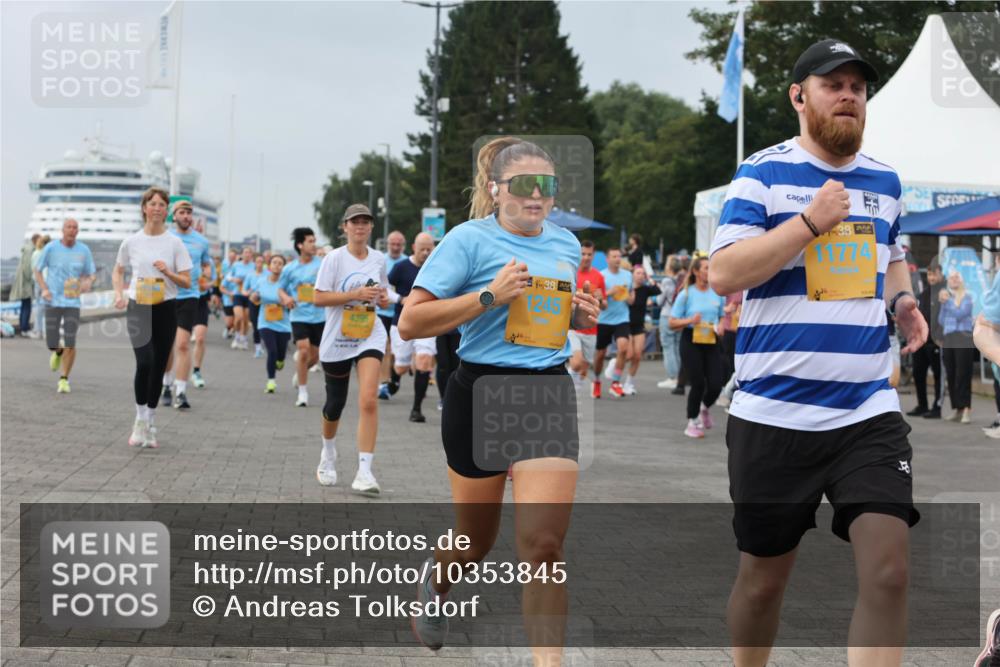 13.09.2026 - Kiel Lauf Andreas Tolksdorf http://msf.ph/oto/10353845 13.09.2026 09:57:21 Kiellinie 38, 1245, 11774 meine-sportfotos.de