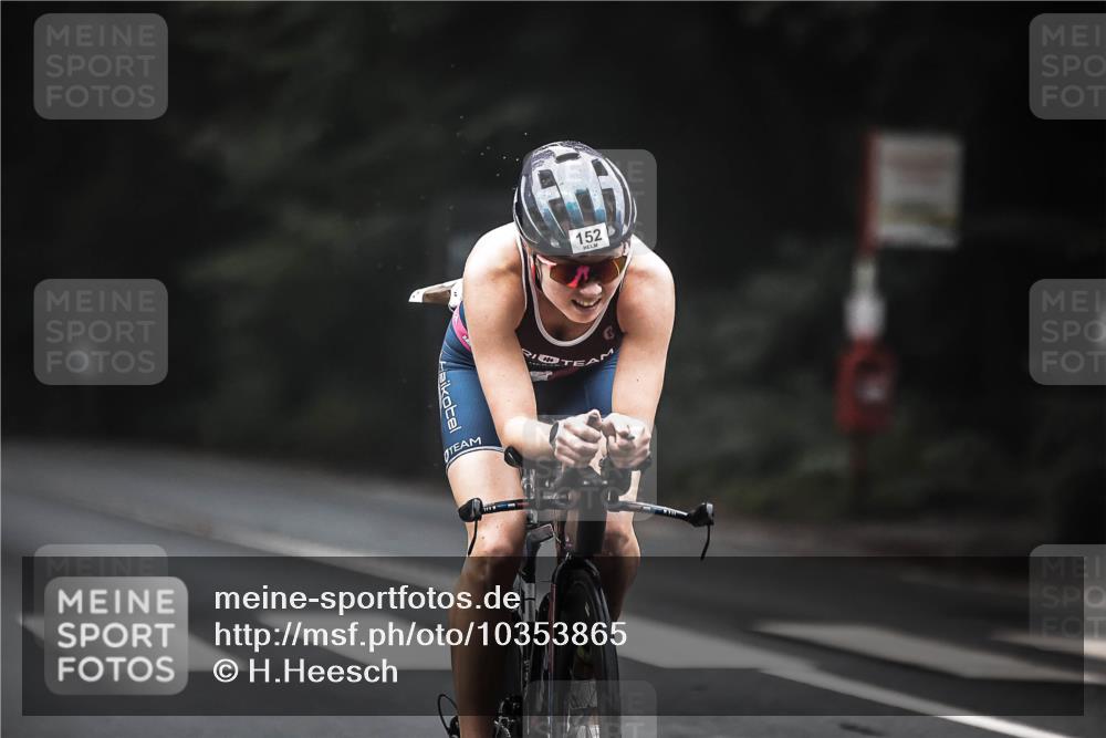 13.09.2026 - Stadtparktriathlon H.Heesch http://msf.ph/oto/10353865 13.09.2026 09:31:15 Radfahren 100, 146, 152, 190, 205 meine-sportfotos.de
