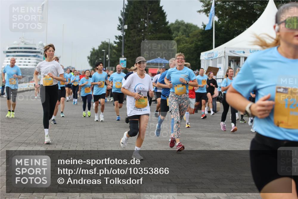 13.09.2026 - Kiel Lauf Andreas Tolksdorf http://msf.ph/oto/10353866 13.09.2026 09:57:22 Kiellinie 1205, 4395, 2026 meine-sportfotos.de
