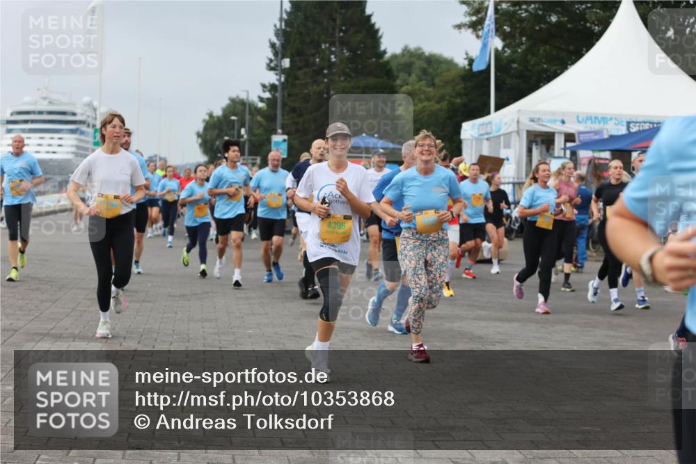 13.09.2026 - Kiel Lauf Andreas Tolksdorf http://msf.ph/oto/10353868 13.09.2026 09:57:22 Kiellinie 11148, 4395, 0042026 meine-sportfotos.de