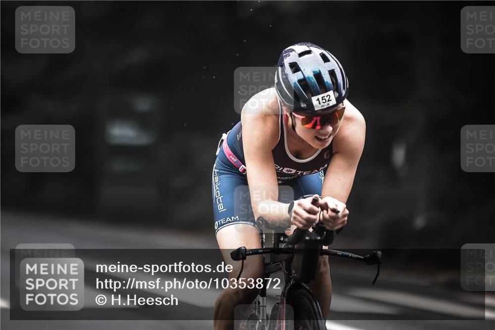 13.09.2026 - Stadtparktriathlon H.Heesch http://msf.ph/oto/10353872 13.09.2026 09:31:15 Radfahren 100, 146, 152, 190, 205 meine-sportfotos.de