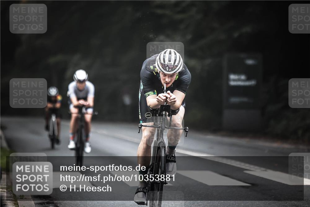 13.09.2026 - Stadtparktriathlon H.Heesch http://msf.ph/oto/10353881 13.09.2026 09:31:19 Radfahren 100, 151, 152, 190 meine-sportfotos.de