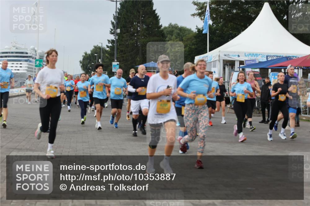 13.09.2026 - Kiel Lauf Andreas Tolksdorf http://msf.ph/oto/10353887 13.09.2026 09:57:23 Kiellinie  meine-sportfotos.de