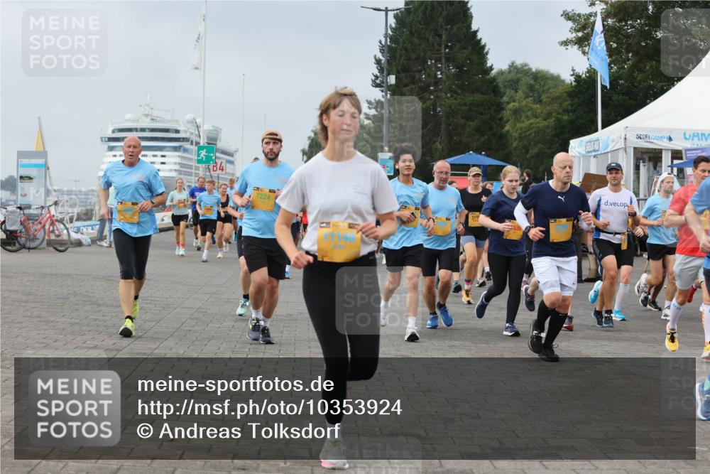 13.09.2026 - Kiel Lauf Andreas Tolksdorf http://msf.ph/oto/10353924 13.09.2026 09:57:24 Kiellinie 4, 7224, 315 meine-sportfotos.de