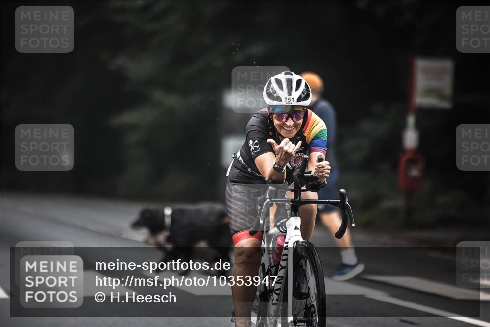 13.09.2026 - Stadtparktriathlon H.Heesch http://msf.ph/oto/10353947 13.09.2026 09:31:22 Radfahren 100, 151, 190 meine-sportfotos.de