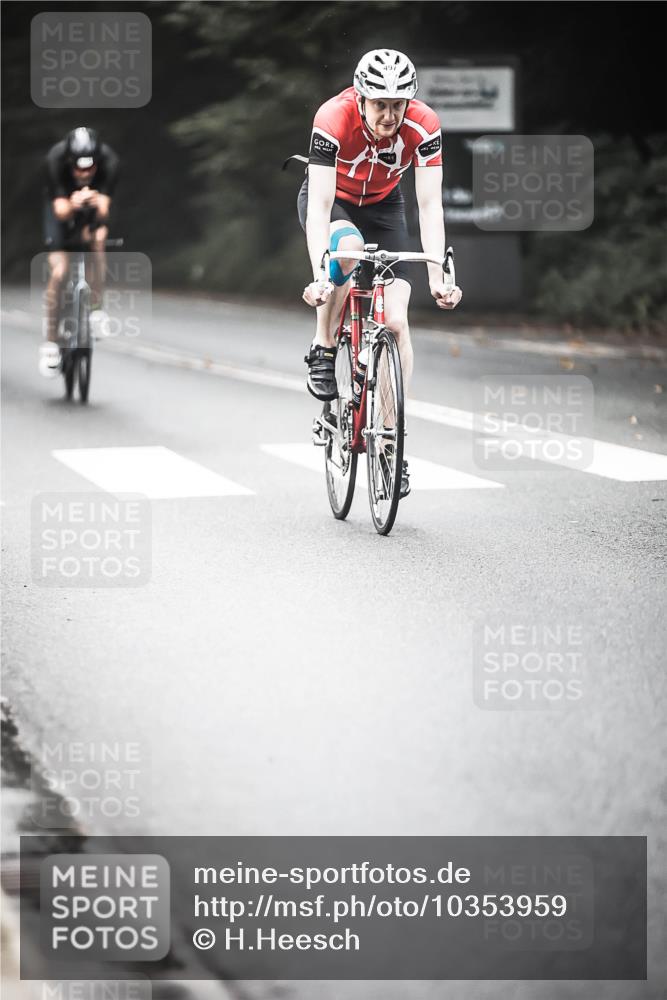 13.09.2026 - Stadtparktriathlon H.Heesch http://msf.ph/oto/10353959 13.09.2026 11:09:19 Radfahren 275, 497, 640, 1797 meine-sportfotos.de