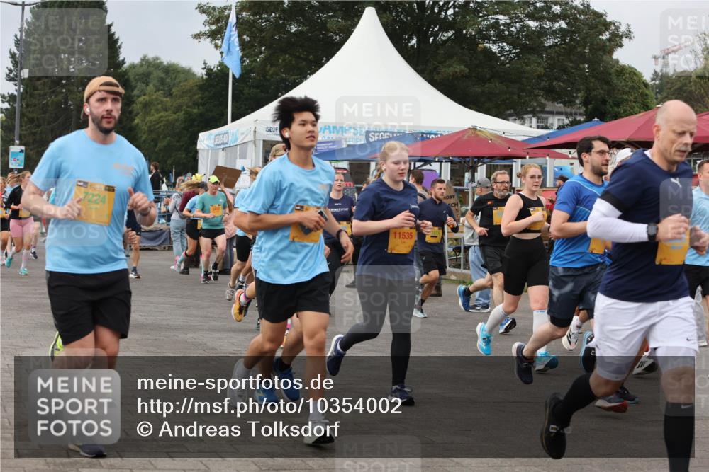 13.09.2026 - Kiel Lauf Andreas Tolksdorf http://msf.ph/oto/10354002 13.09.2026 09:57:26 Kiellinie 1, 7224, 11535 meine-sportfotos.de