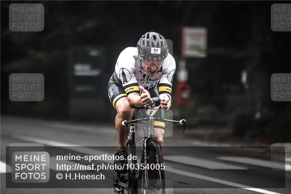 13.09.2026 - Stadtparktriathlon H.Heesch http://msf.ph/oto/10354005 13.09.2026 09:31:32 Radfahren 83, 94 meine-sportfotos.de