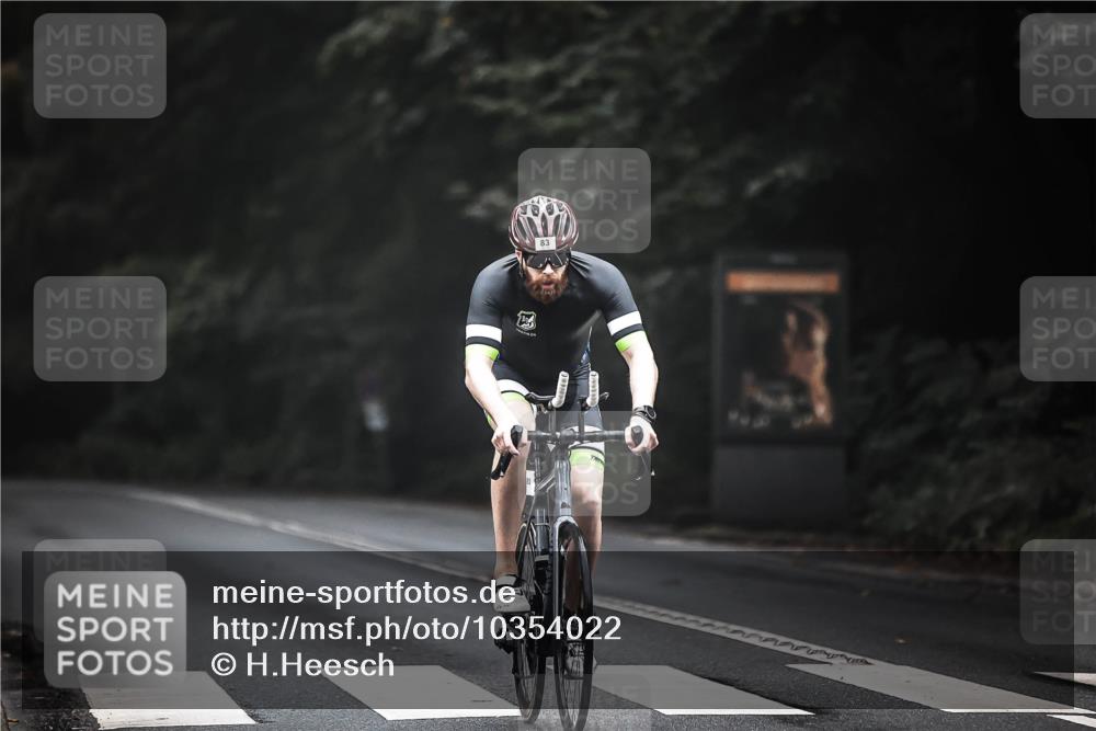 13.09.2026 - Stadtparktriathlon H.Heesch http://msf.ph/oto/10354022 13.09.2026 09:31:36 Radfahren 83, 94 meine-sportfotos.de