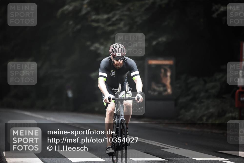 13.09.2026 - Stadtparktriathlon H.Heesch http://msf.ph/oto/10354027 13.09.2026 09:31:36 Radfahren 83, 94 meine-sportfotos.de