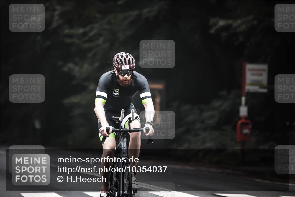 13.09.2026 - Stadtparktriathlon H.Heesch http://msf.ph/oto/10354037 13.09.2026 09:31:36 Radfahren 83, 94 meine-sportfotos.de