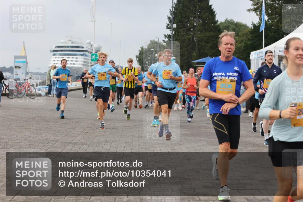13.09.2026 - Kiel Lauf Andreas Tolksdorf http://msf.ph/oto/10354041 13.09.2026 09:57:34 Kiellinie 1496, 837, 39, 4196, 38, 8536, 20 meine-sportfotos.de