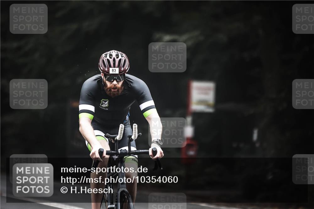 13.09.2026 - Stadtparktriathlon H.Heesch http://msf.ph/oto/10354060 13.09.2026 09:31:37 Radfahren 83, 94 meine-sportfotos.de