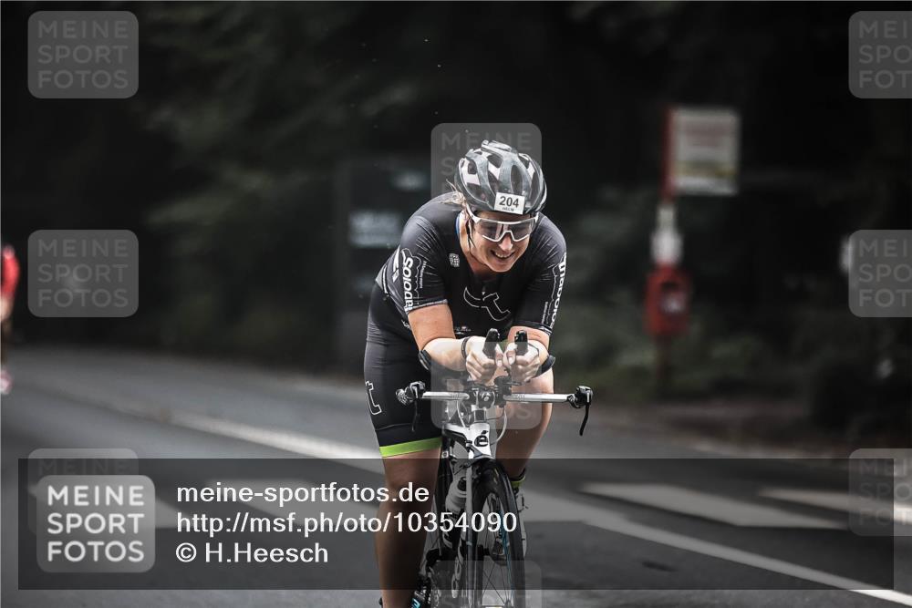 13.09.2026 - Stadtparktriathlon H.Heesch http://msf.ph/oto/10354090 13.09.2026 09:31:46 Radfahren 166, 204 meine-sportfotos.de