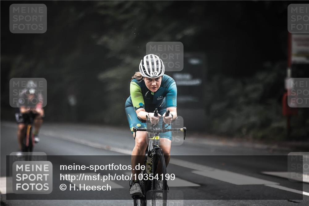13.09.2026 - Stadtparktriathlon H.Heesch http://msf.ph/oto/10354199 13.09.2026 09:32:12 Radfahren 159, 173, 207 meine-sportfotos.de