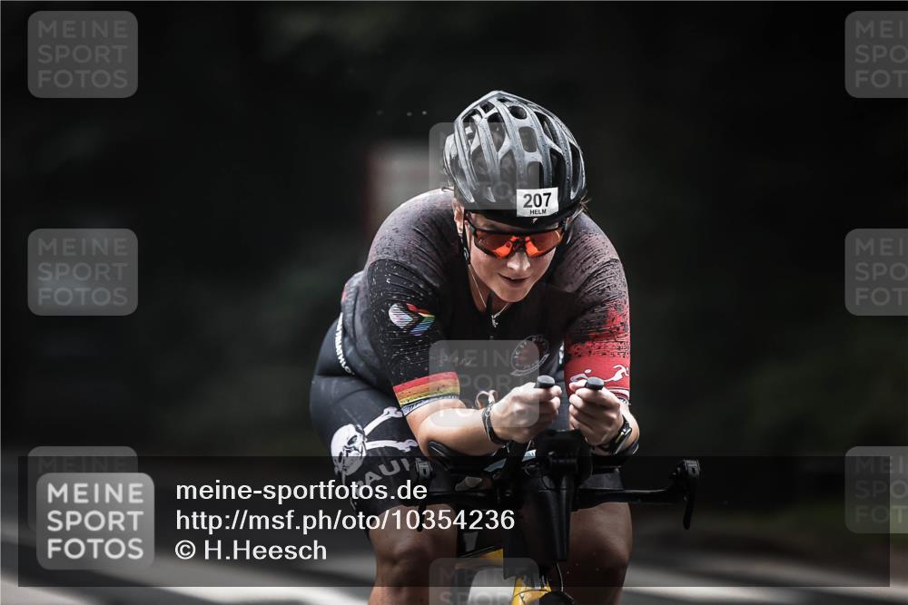 13.09.2026 - Stadtparktriathlon H.Heesch http://msf.ph/oto/10354236 13.09.2026 09:32:14 Radfahren 173, 207 meine-sportfotos.de