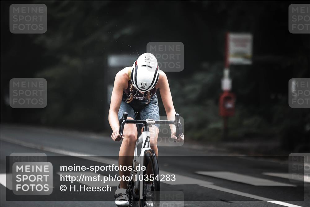 13.09.2026 - Stadtparktriathlon H.Heesch http://msf.ph/oto/10354283 13.09.2026 09:32:47 Radfahren 122, 148, 175, 196 meine-sportfotos.de