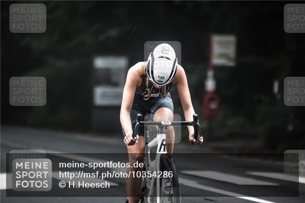 13.09.2026 - Stadtparktriathlon H.Heesch http://msf.ph/oto/10354286 13.09.2026 09:32:47 Radfahren 122, 148, 175, 196 meine-sportfotos.de
