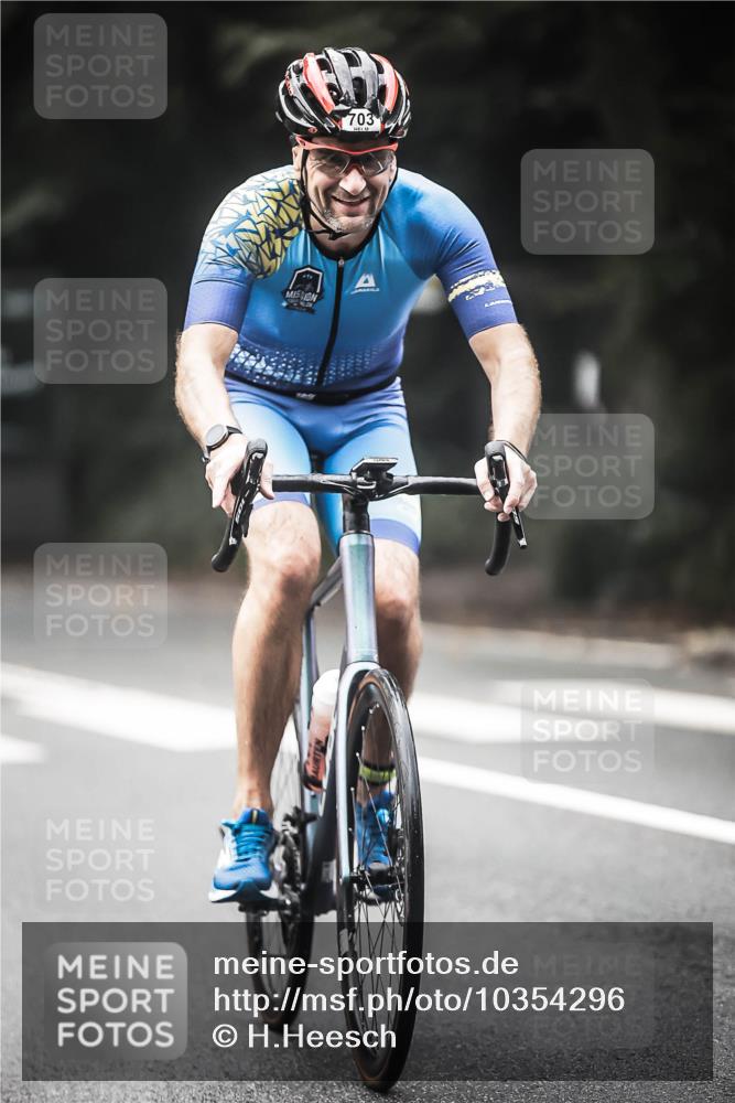 13.09.2026 - Stadtparktriathlon H.Heesch http://msf.ph/oto/10354296 13.09.2026 11:09:45 Radfahren 703, 1798 meine-sportfotos.de