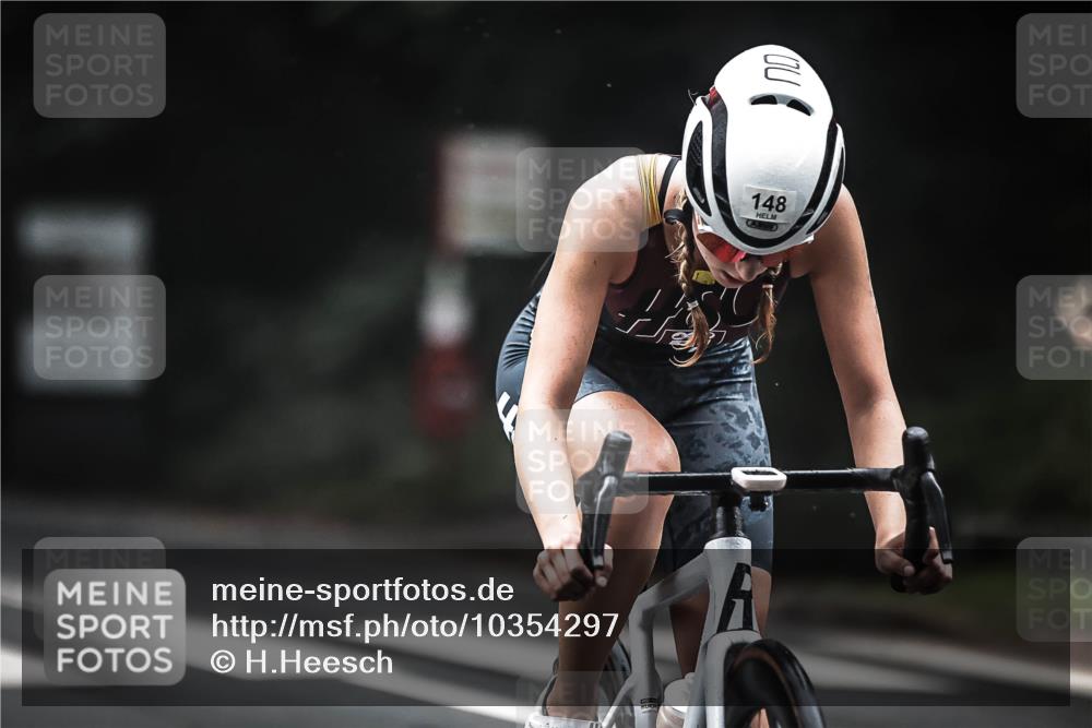 13.09.2026 - Stadtparktriathlon H.Heesch http://msf.ph/oto/10354297 13.09.2026 09:32:48 Radfahren 122, 148, 175, 196 meine-sportfotos.de