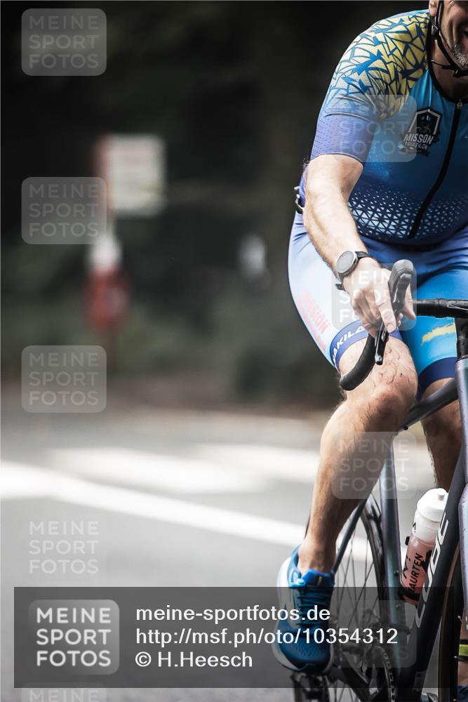 13.09.2026 - Stadtparktriathlon H.Heesch http://msf.ph/oto/10354312 13.09.2026 11:09:46 Radfahren 703, 1798 meine-sportfotos.de