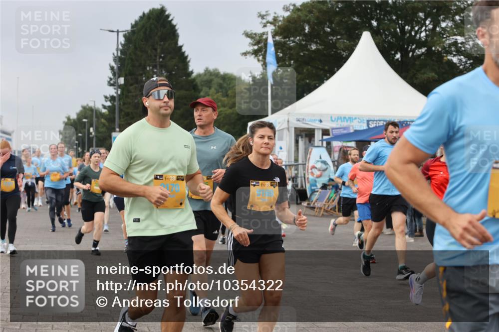 13.09.2026 - Kiel Lauf Andreas Tolksdorf http://msf.ph/oto/10354322 13.09.2026 09:57:42 Kiellinie 38, 38, 9169 meine-sportfotos.de