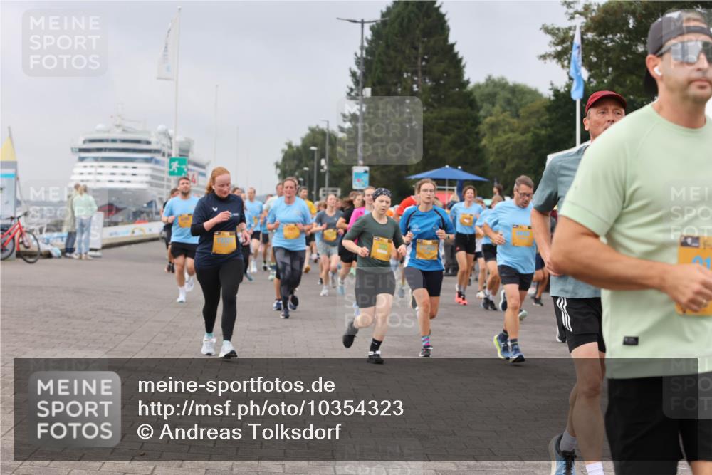 13.09.2026 - Kiel Lauf Andreas Tolksdorf http://msf.ph/oto/10354323 13.09.2026 09:57:43 Kiellinie  meine-sportfotos.de